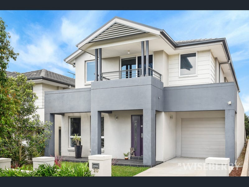 20 Gilchrist Drive, Campbelltown, NSW 2560