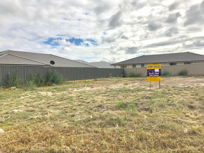 61 Easton Avenue, Spring Farm, NSW 2570