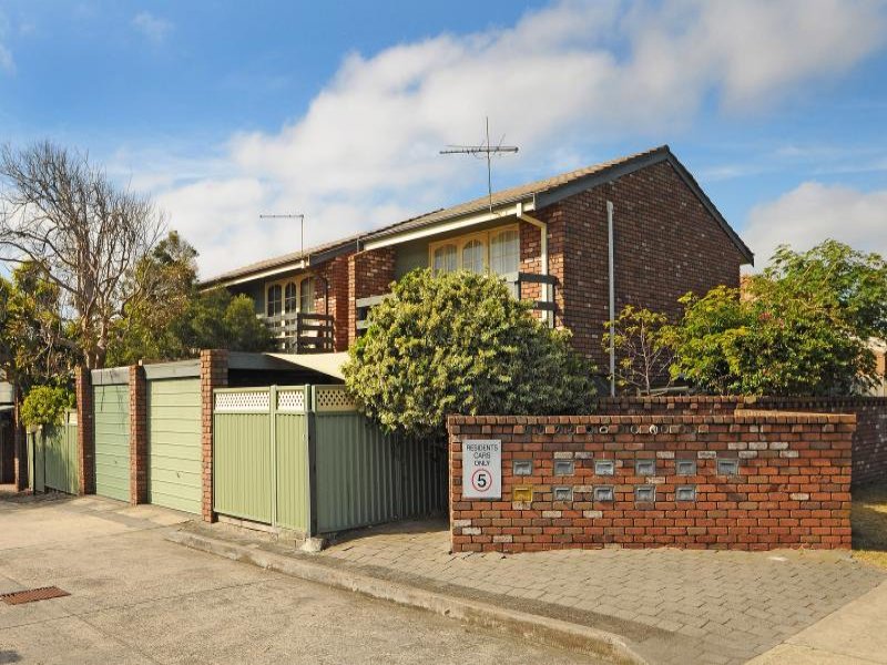 3/99101 Nepean Highway, Seaford, Vic 3198 Property Details