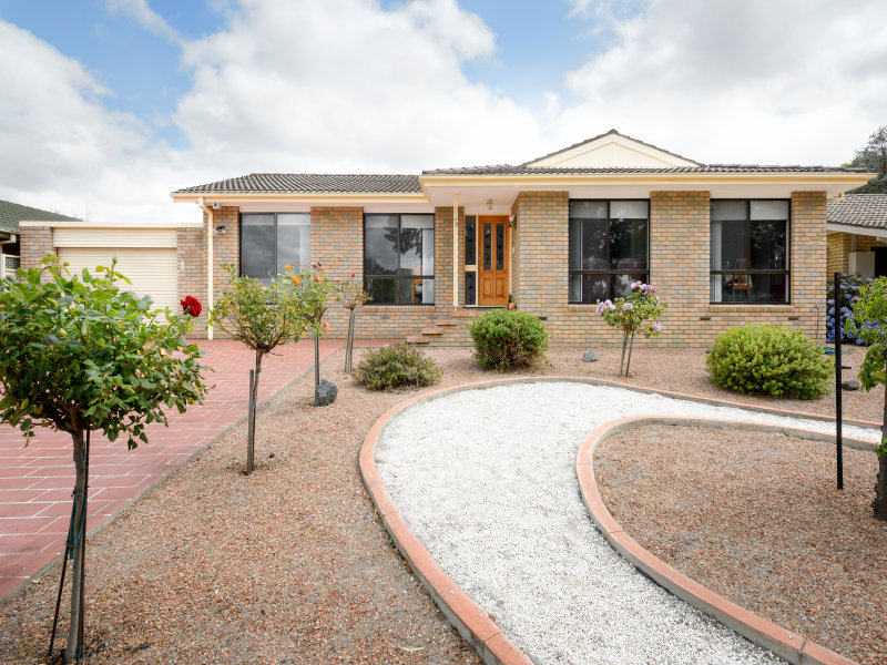 78 Clive Steele Avenue, Monash, ACT 2904