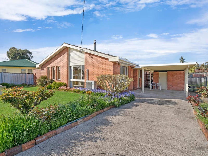 2 Quamby Street, Westbury, Tas 7303 Property Details