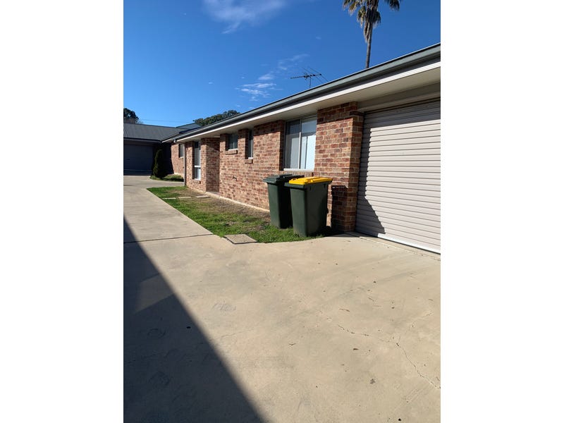 2/43 Mulligan Street, Inverell, NSW 2360
