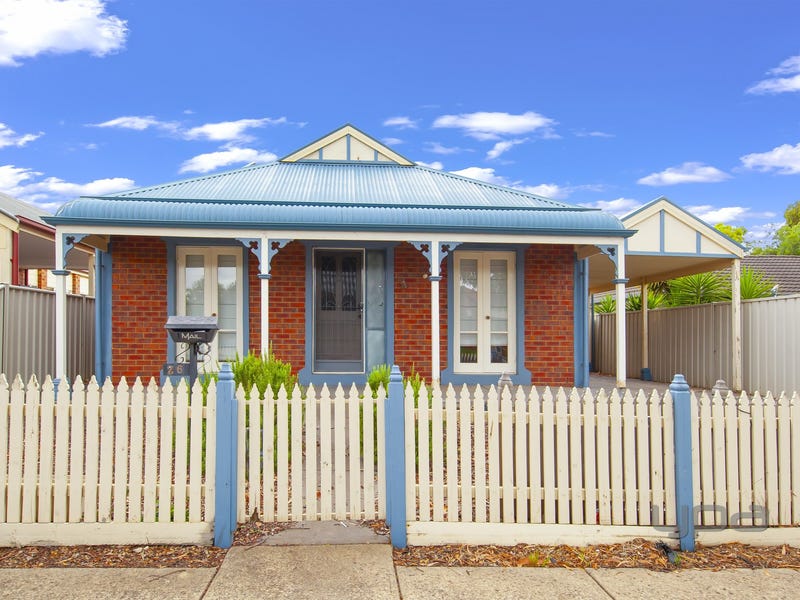 26 Abbington Cres Caroline Springs Vic 3023