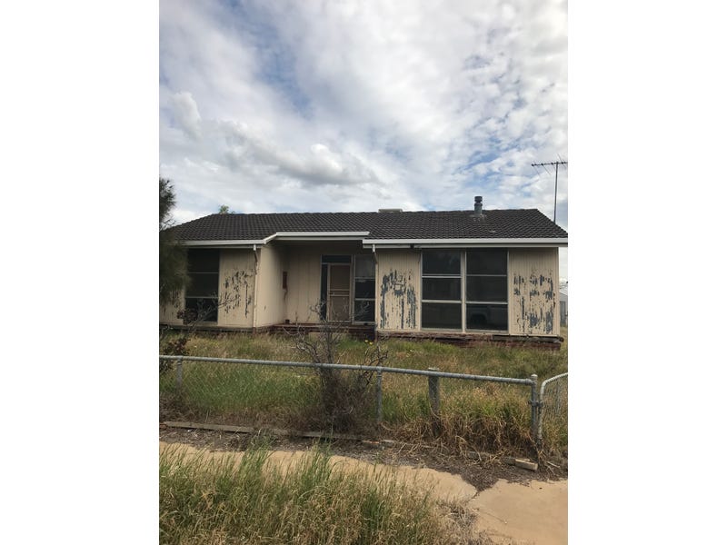 3 Vine Court, Ouyen, Vic 3490 Property Details