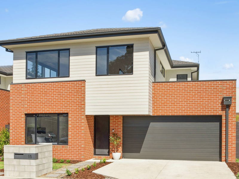 15 Westminster Drive, Avondale Heights, VIC 3034