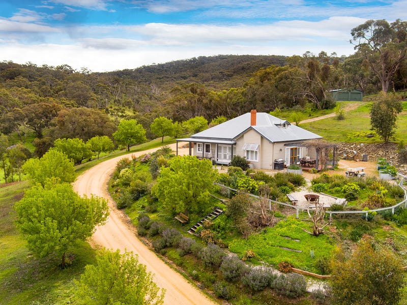 17 Lisle Gully Road, Maldon, Vic 3463 House for Sale