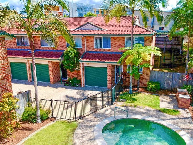 Unit 11/76 Blackall Tce, Nambour, Qld 4560 Property Details