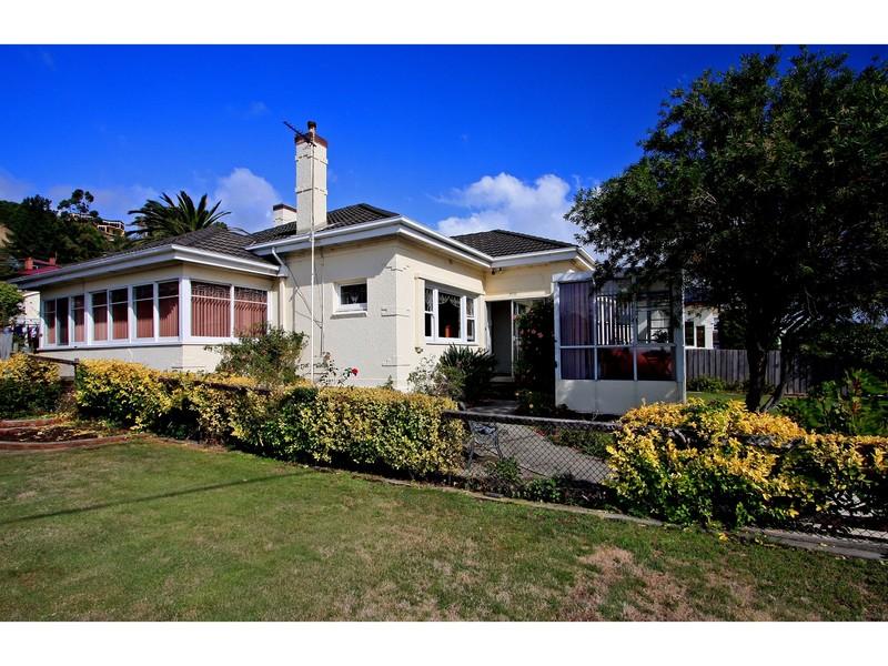 33 Bass Highway, Parklands, Burnie, Tas 7320 Property Details