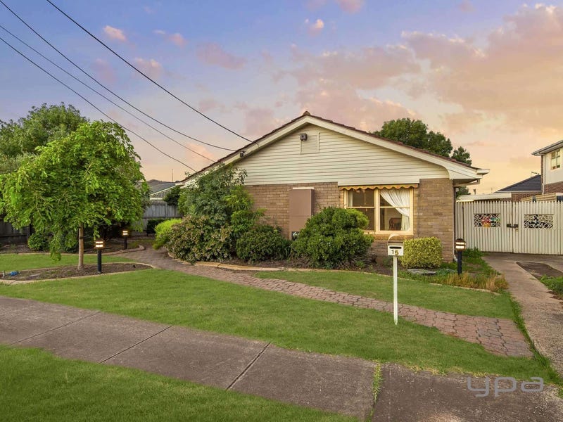 Houses for Sale in 3 Kingston Blvd, Hoppers Crossing, VIC 3029