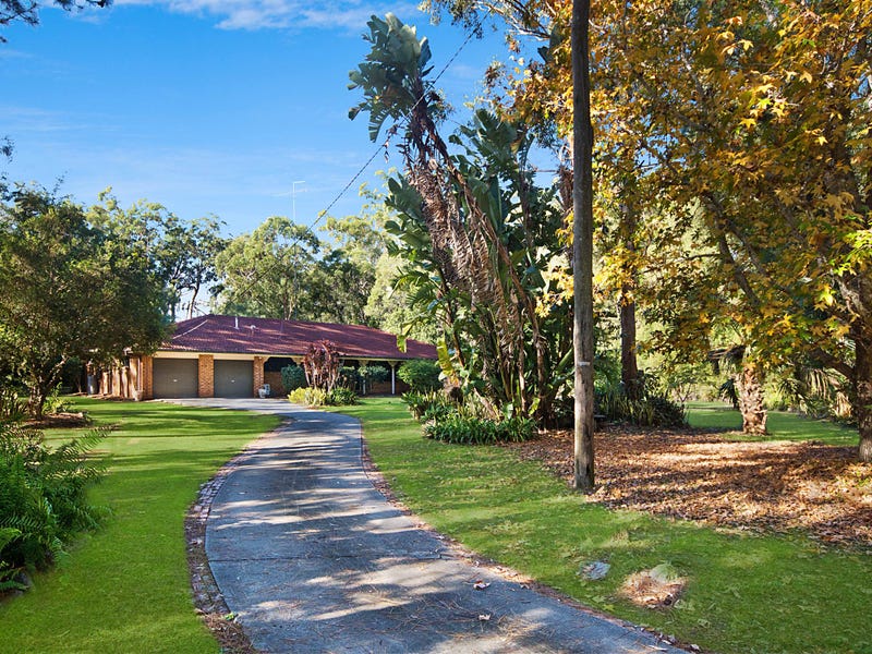 24 Middle Street, Woombah, NSW 2469