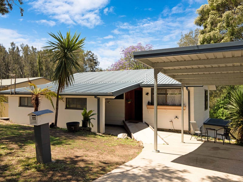 122 Country Club Drive, Catalina, NSW 2536 House for Sale