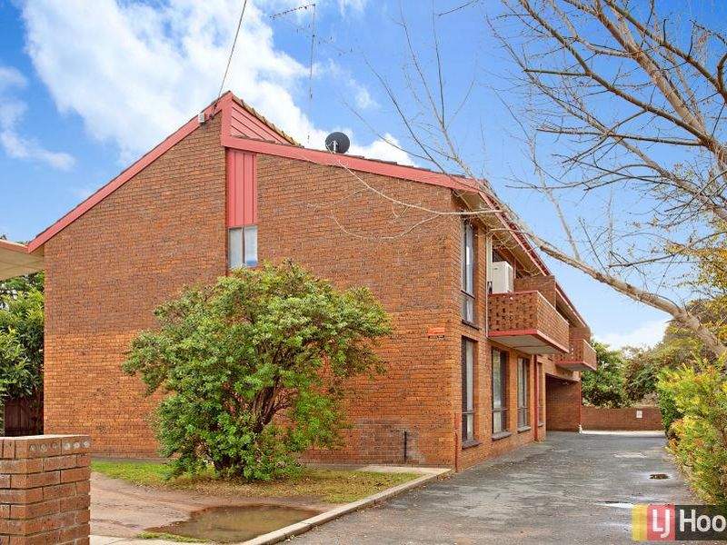 1/55 Morton Street, Queanbeyan, NSW 2620 Property Details