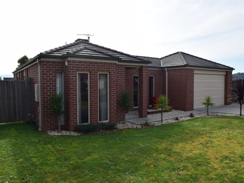 120 School Road, Trafalgar, VIC 3824