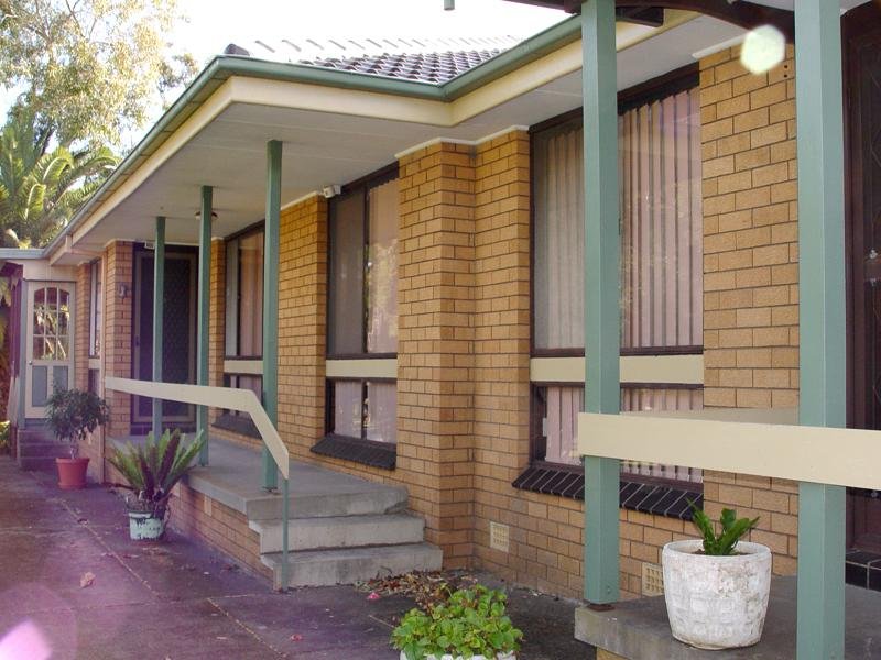 2 The Boulevarde, Oak Flats, NSW 2529