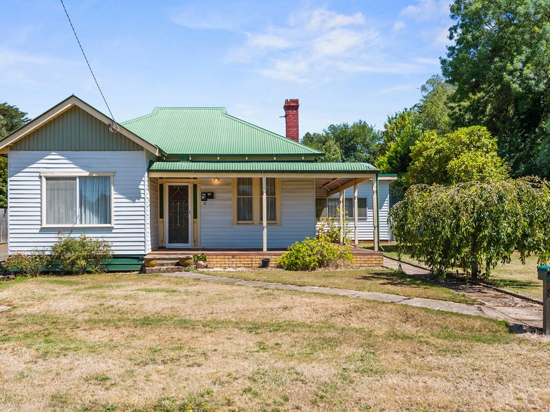 3 Blue Mount Road, Trentham, Vic 3458 Property Details