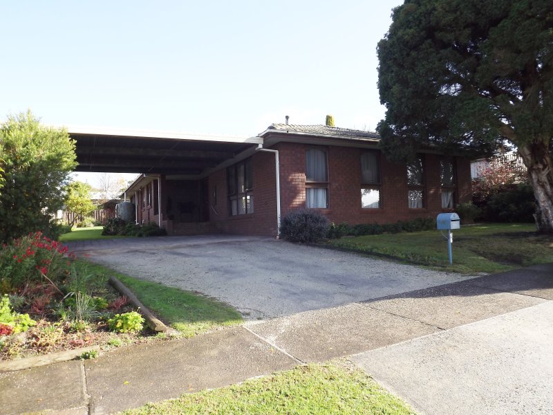 16 Macdonald Street, Leongatha, VIC 3953