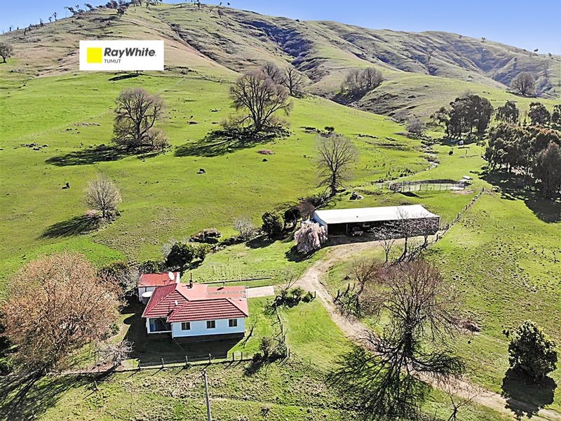 656 West Gilmore Road, Tumut, NSW 2720 Property Details