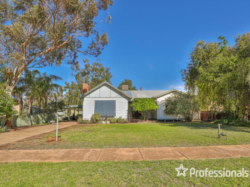 50 Adelaide Street, Wentworth, NSW 2648 Property Details