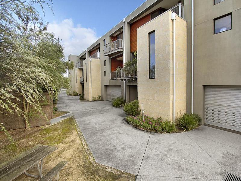 5/7 Joyce Street, Carrum, Vic 3197 Property Details