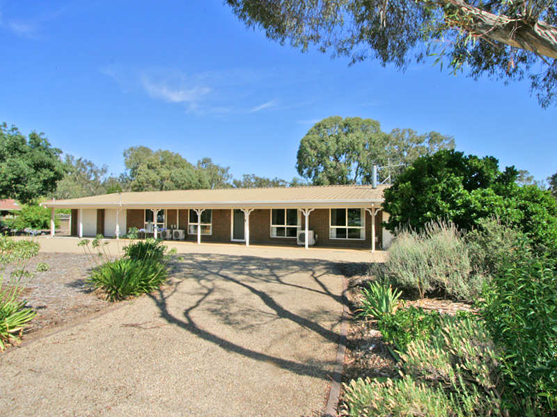 911 King Street, Uranquinty, NSW 2652 Property Details