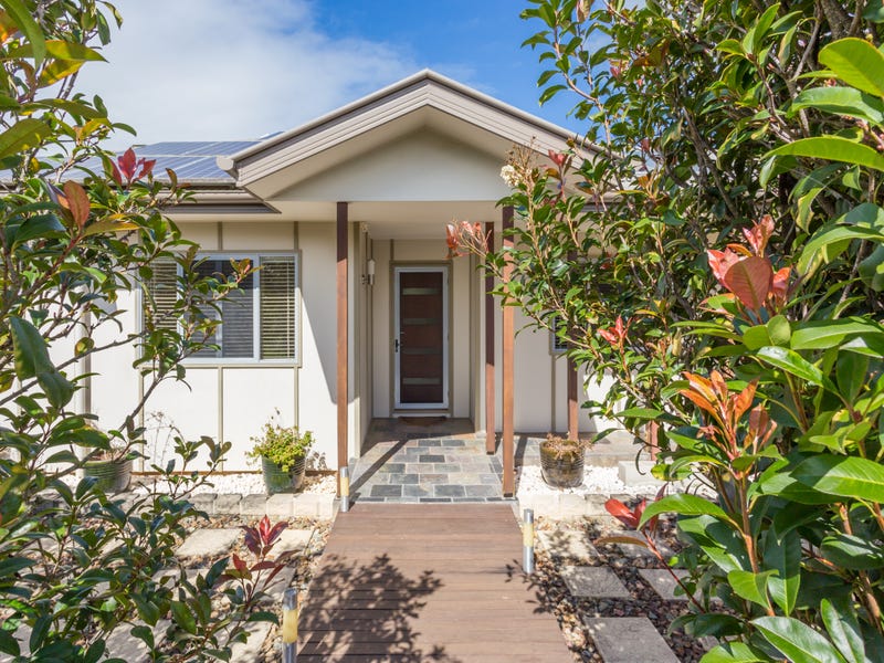 36 Tanderra Drive, Cooran, Qld 4569 Property Details