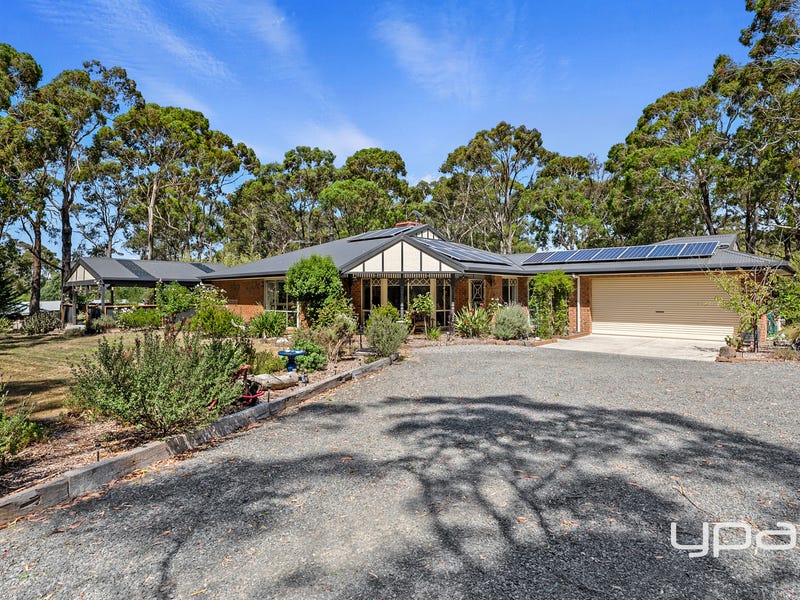 108 Hastings Road, Greendale, Vic 3341 House for Sale