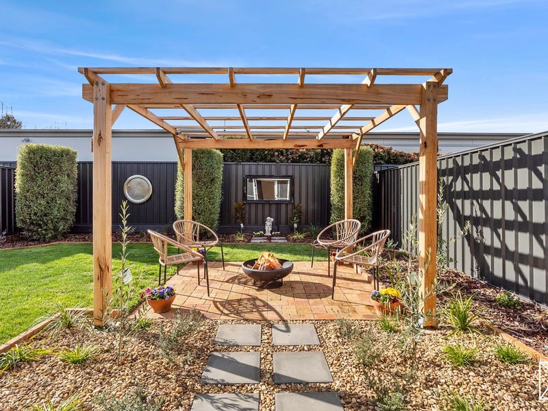 57 Ormiston Circuit, Harrison, ACT 2914 Property Details