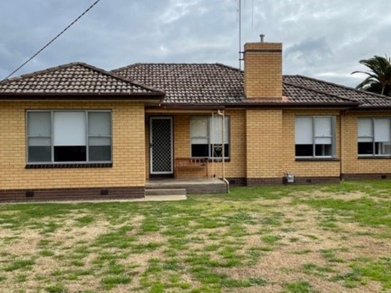 15 Victoria Street, Numurkah, Vic 3636 Property Details