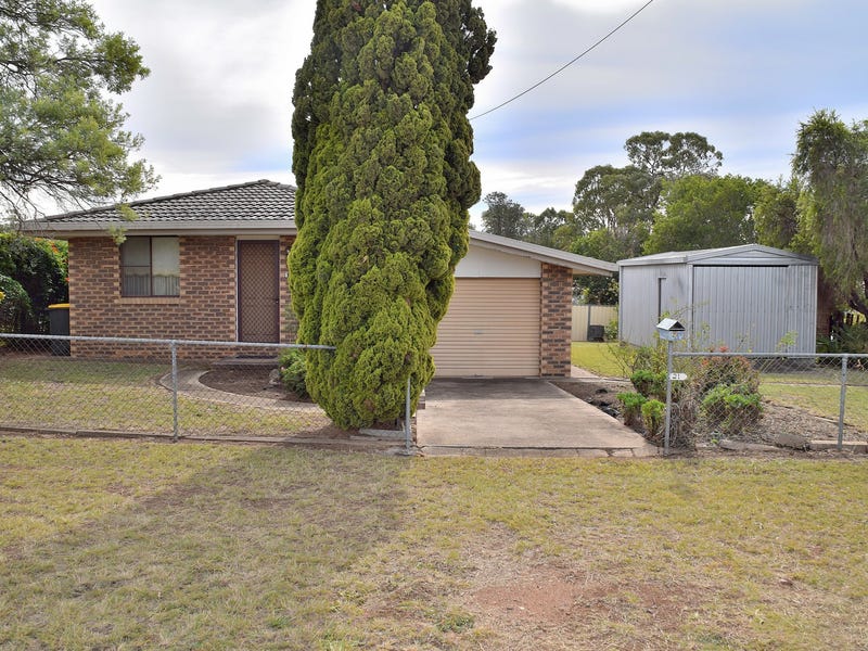 21 Baguley Street, Warwick, Qld 4370 Property Details