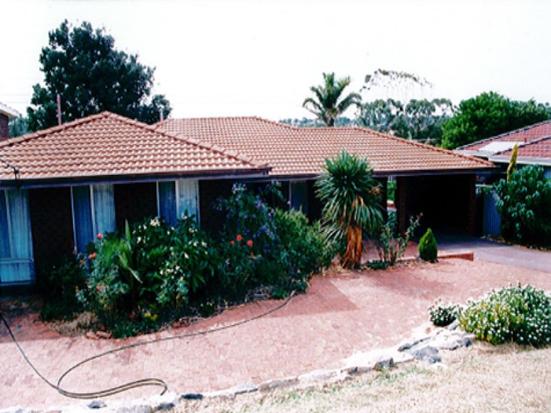 16 Nola Avenue, Scarborough, WA 6019