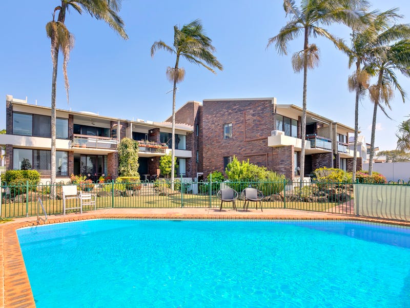 1/265 Bradman Avenue, Maroochydore, Qld 4558 Property Details