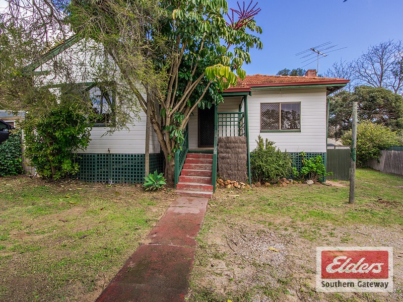 39 Grover Way, Medina, WA 6167