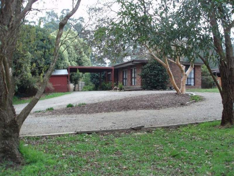 77 Farnham Road, Healesville, VIC 3777