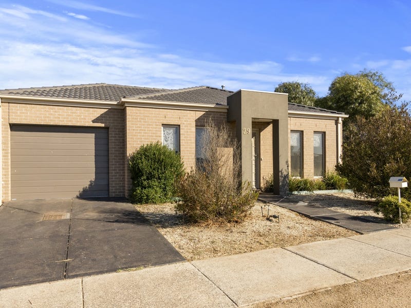 29 Basinview Drive, Tarneit, Vic 3029 Property Details