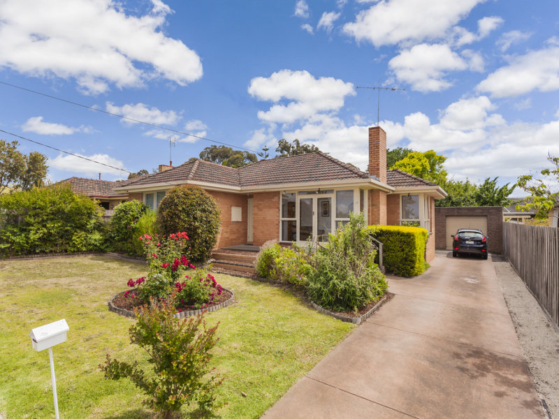 10 Cuthbert Avenue, Highton, Vic 3216 Property Details