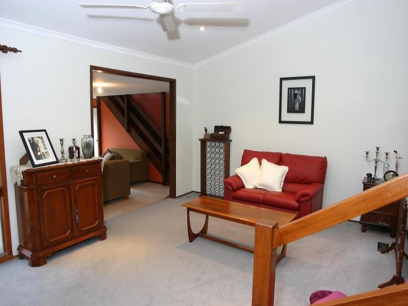 33 Summerlea Road, Mount Dandenong, VIC 3767