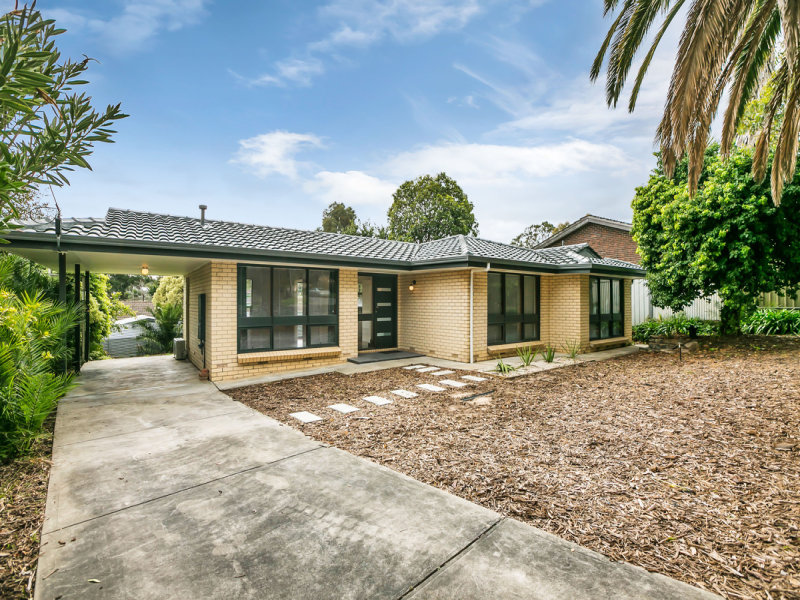 11 Glenloth Drive, Happy Valley, SA 5159