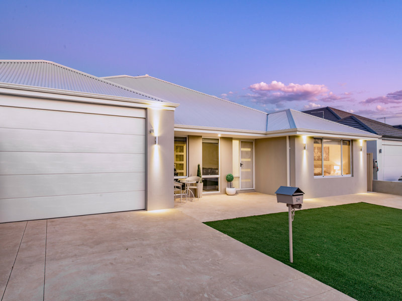 26 Figtree Avenue, Munster, WA 6166 Property Details