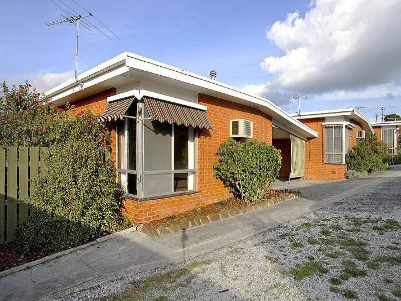 8/228 Roslyn Road, Highton, Vic 3216 Property Details