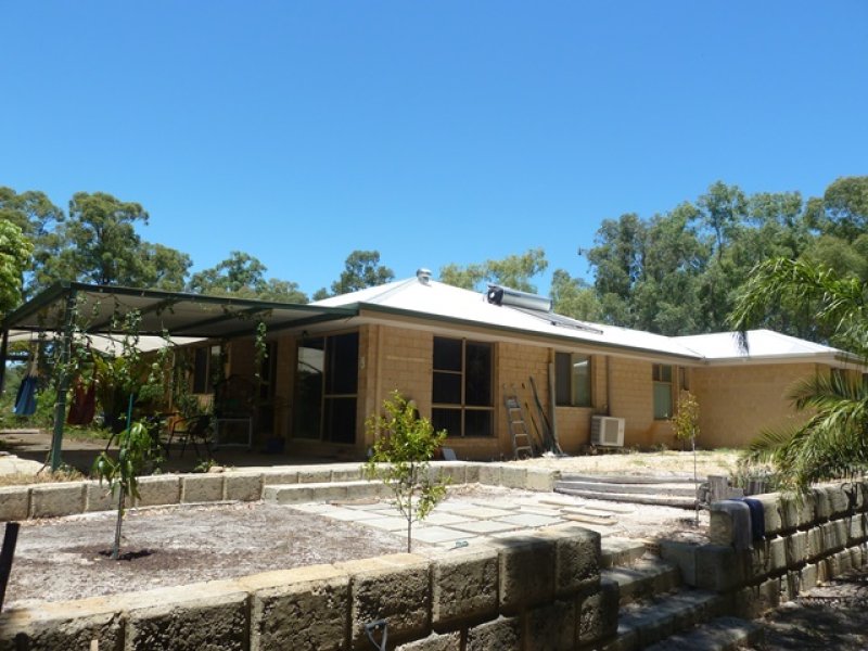 62 Archibald Street, Muchea, WA 6501 Property Details