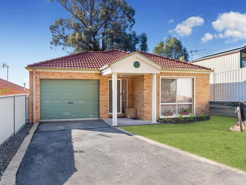 20 Londey Street, Kangaroo Flat, Vic 3555 House for Sale realestate