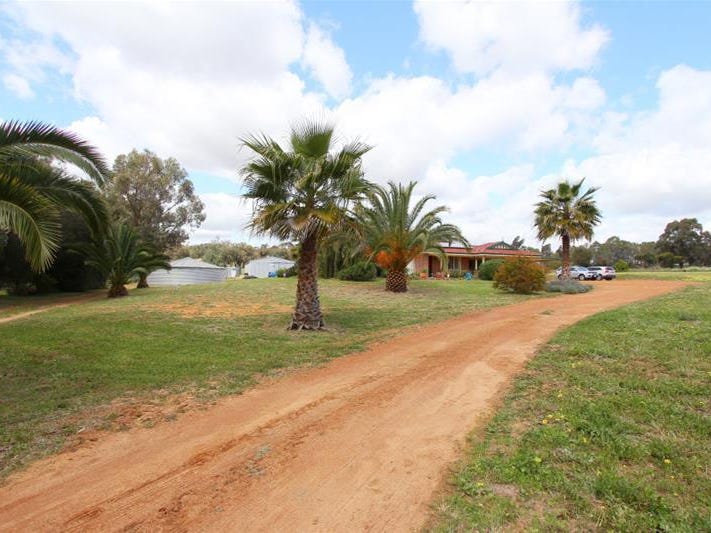 30 Devon Way, Lower Chittering, WA 6084