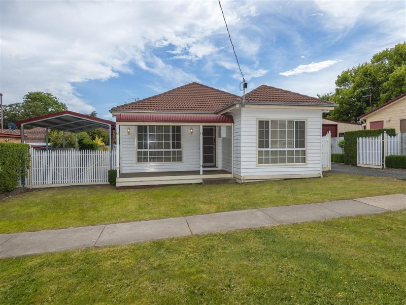 37 Epping Street, Vic 3444 Property Details