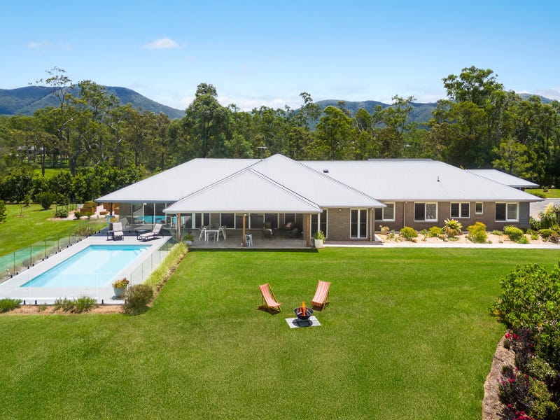 14 Breeze Place, Highvale, Qld 4520 - Property Details