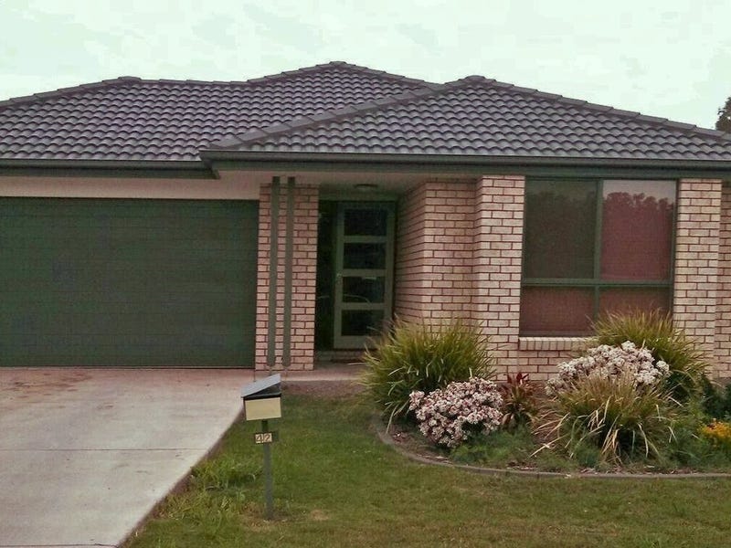 42 Stanley Street, Pittsworth, QLD 4356