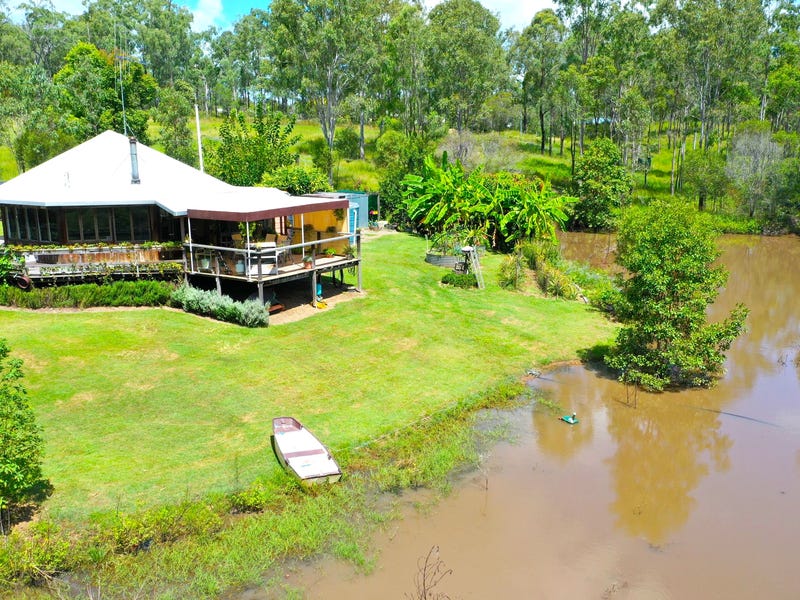 8 Morton Close, Apple Tree Creek, Qld 4660