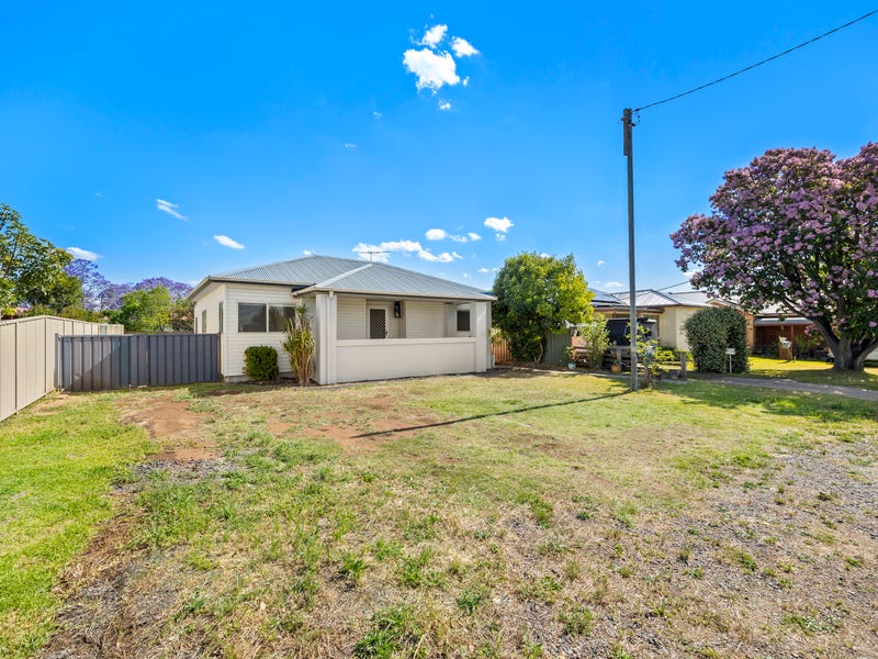11 Bligh Lane, Muswellbrook, NSW 2333 Property Details