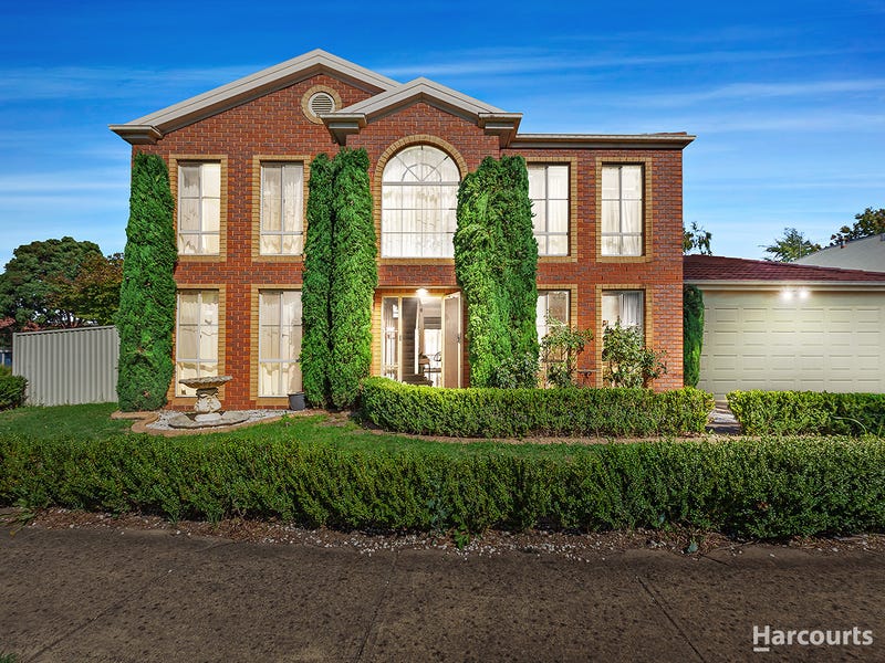 26 Barwon Drive, Pakenham, Vic 3810 House for Sale