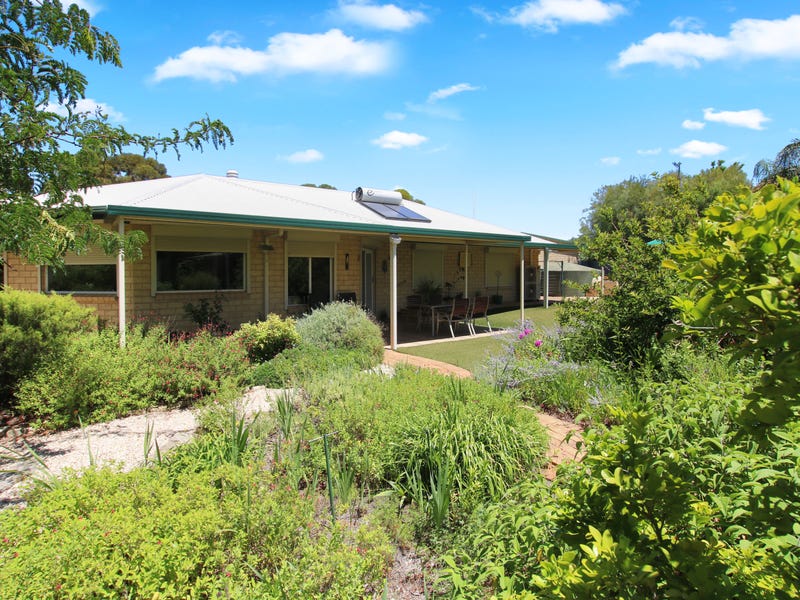 Houses for Sale in Good Hope Landing, SA 5330