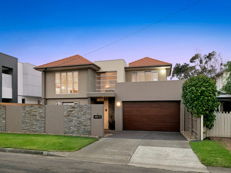 24 Hargreaves Street, Mornington, Vic 3931 - Property Details